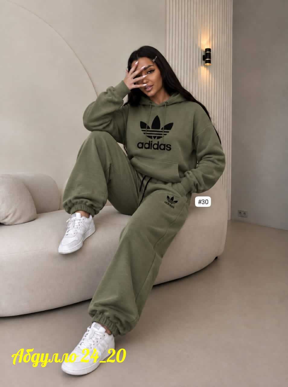 костюм спортивный adidas костюм спортивный,костюм спортивный adidas,женские костюмы спортивные,спортивный костюм адидас хаки,костюм женский