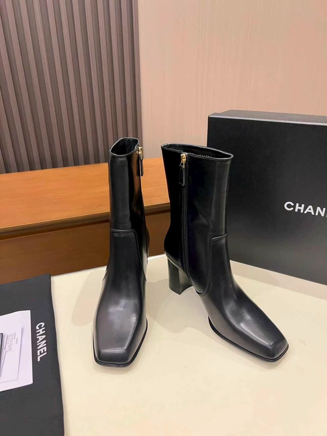 ,женские ботильоны,chanel ,ботильоны женские chanel премиум,короткие сапоги