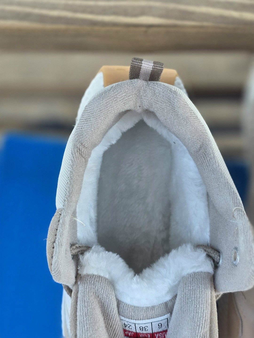 зимние кроссовки adidas retropy f2 hi,зимние кроссовки adidas,зимние мужские кроссовки adidas,кроссовки adidas,зимние кроссовки adidas retropy f2 hi цвет серый