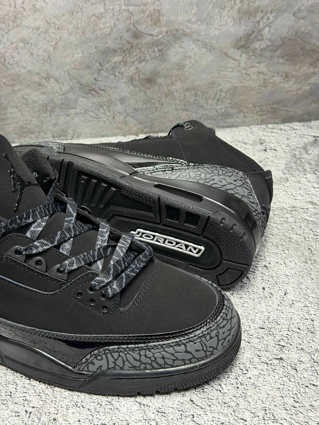 air jordan 3 "black cat",кроссовки air jordan 3 retro "black cat",nike air jordan 3 retro black cat,air jordan 3 retro black cat,air jordan 3 retro black cat 2025 ct8532 001
