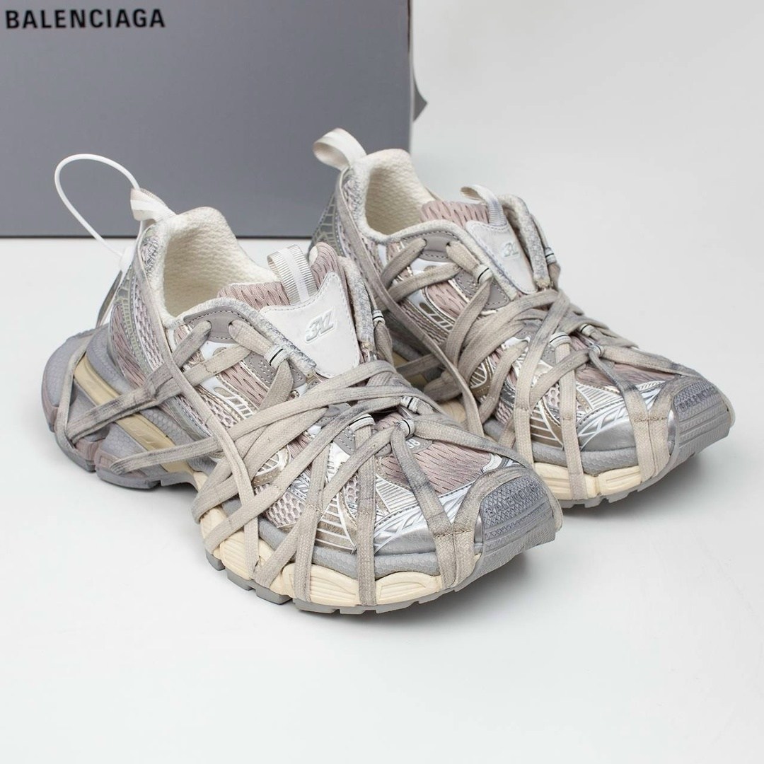 кроссовки женские balenciaga,кроссовки balenciaga,кроссовки баленсиага женские,кроссовки balenciaga balenciaga кроссовки,кроссовки balenciaga 3 xl