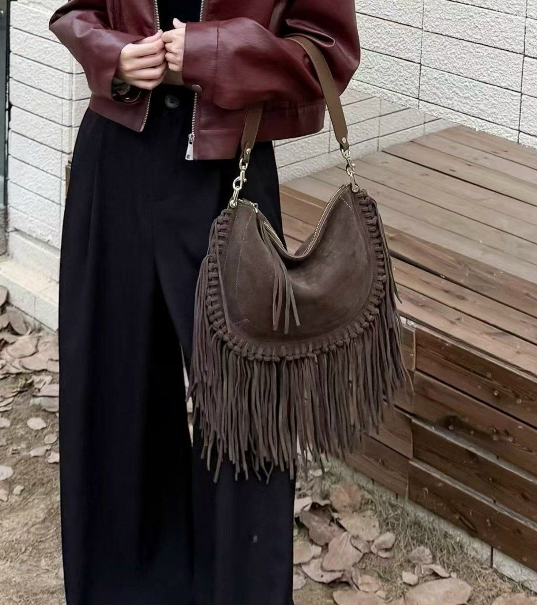 сумка через плечо с бахромой,сумка с бахромой хобо бохо sferaccessories,сумка замшевая через плечо с бахромой,женская замшевая сумка с бахромой,женская замшевая сумка