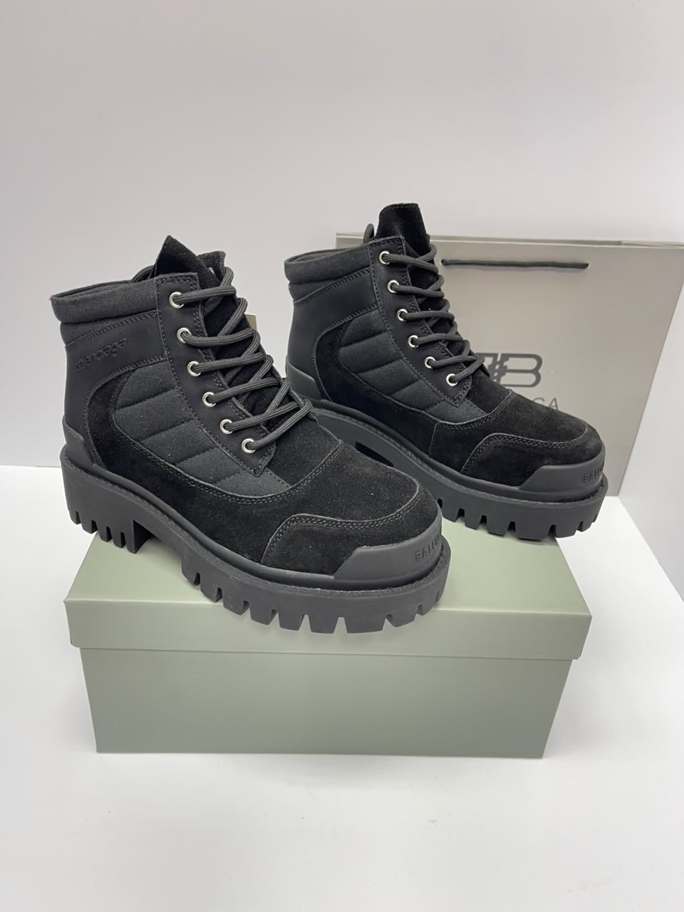 ,ботинки,ботинки женские,ботинки balenciaga,модные ботинки