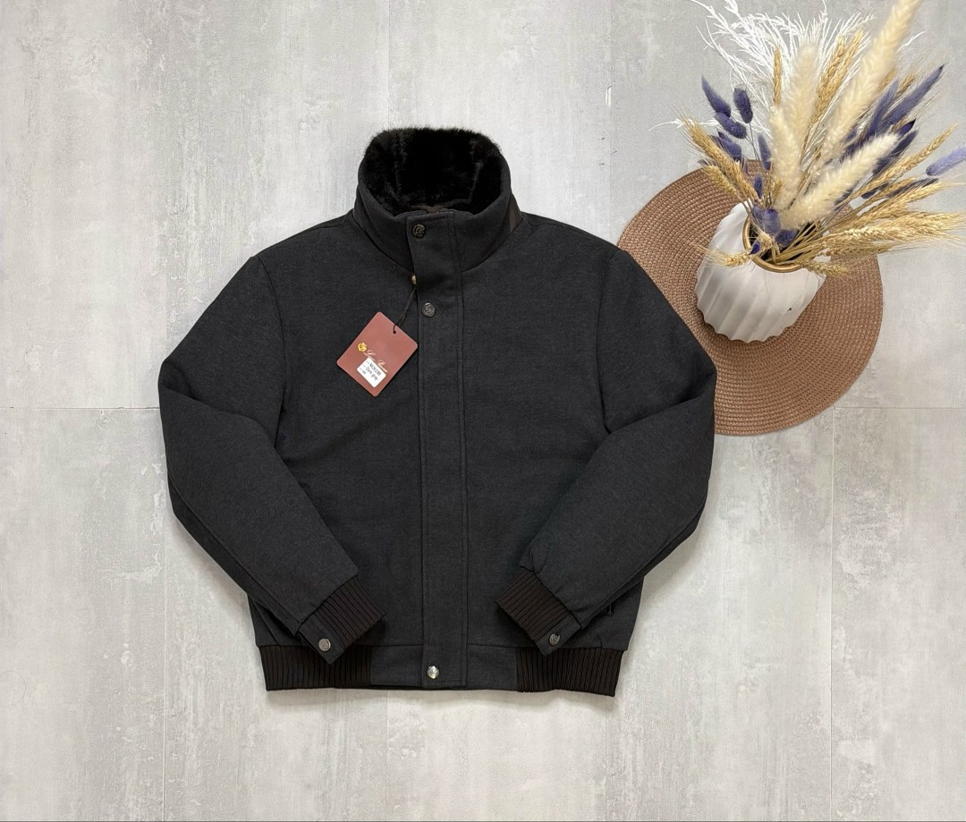мужская куртка lenoci n18l68-625 бежевый,куртка мужская brunello cucinelli с мехом,куртка brunello cucinelli,мужская куртка brunello cucinelli,мужской бежевый бомбер bridgton с меховой подкладкой loro