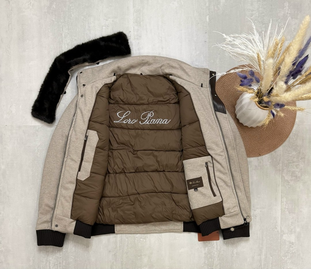 мужская куртка lenoci n18l68-625 бежевый,куртка мужская brunello cucinelli с мехом,куртка brunello cucinelli,мужская куртка brunello cucinelli,мужской бежевый бомбер bridgton с меховой подкладкой loro