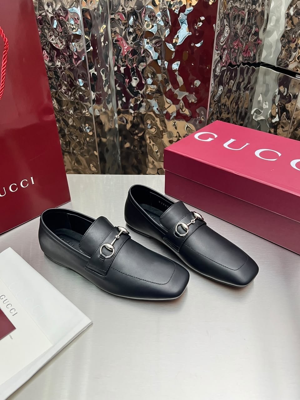 ,кожаные лоферы gucci,лоферы gucci,мужской туфли,gucci мужские модные повседневные кожаные туфли