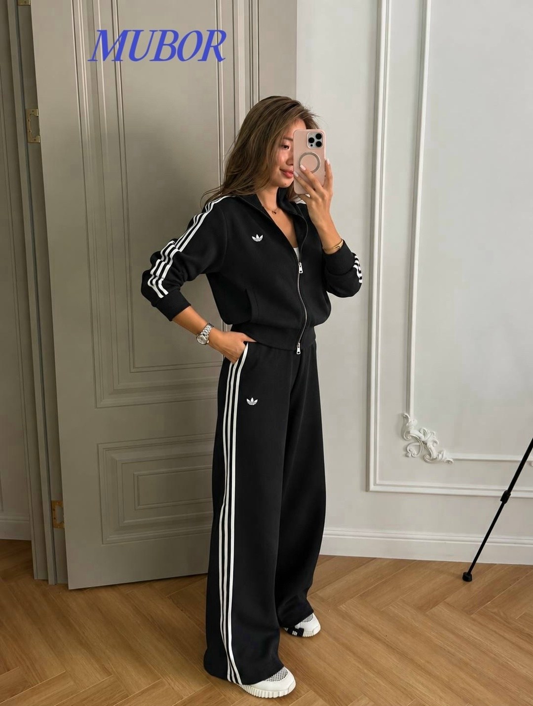 комплект одежды adidas sportswear,костюм спортивный adidas,адидас баленсиага костюм,спортивный костюм adidas женский,спортивные костюмы