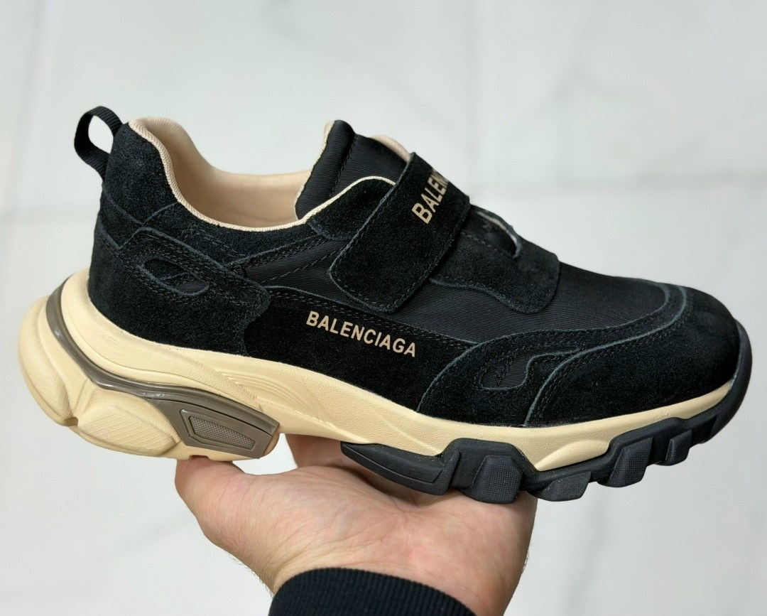 женские кроссовки balenciaga,balenciaga кроссовки черные,кроссовки balenciaga triple s,кроссовки balenciaga,баленсиага кроссовки мужские