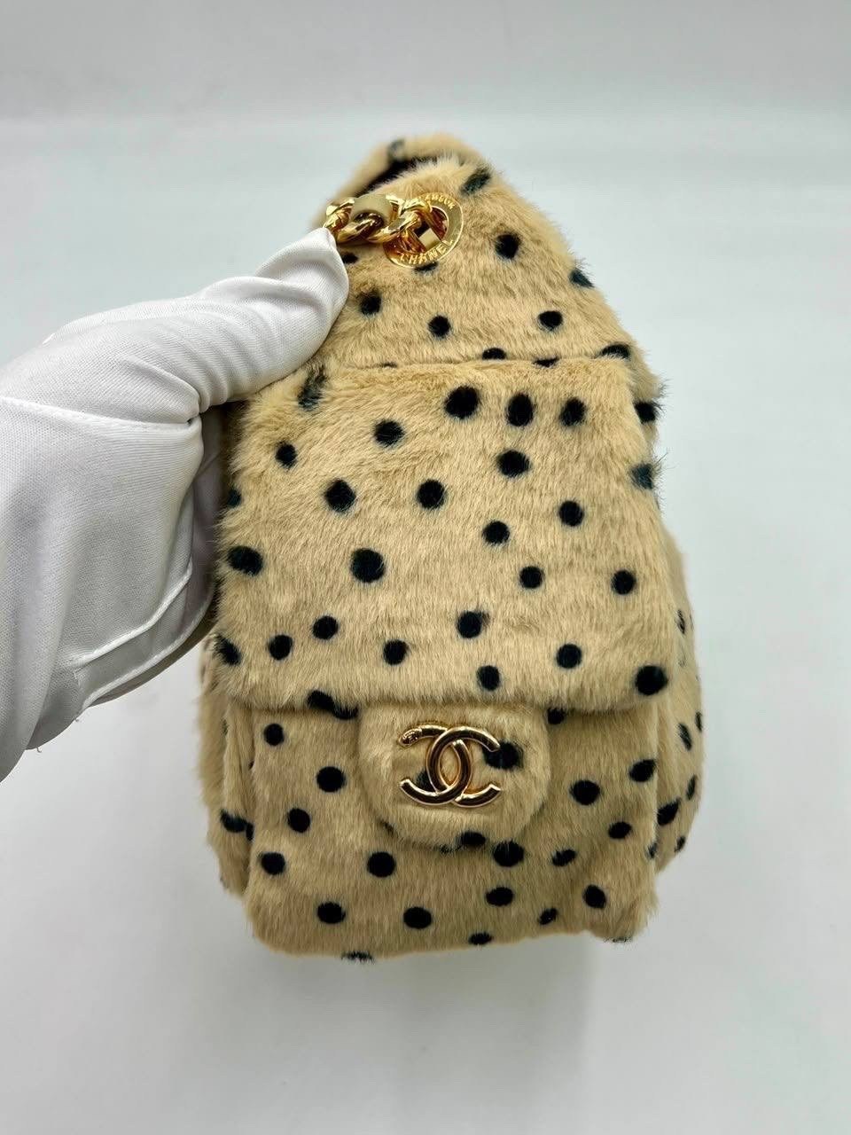 chanel сумка,женская сумка chanel,сумка меховая премиум качества в стиле chanel,сумка шанель,меховая сумка в стиле шанель chanel