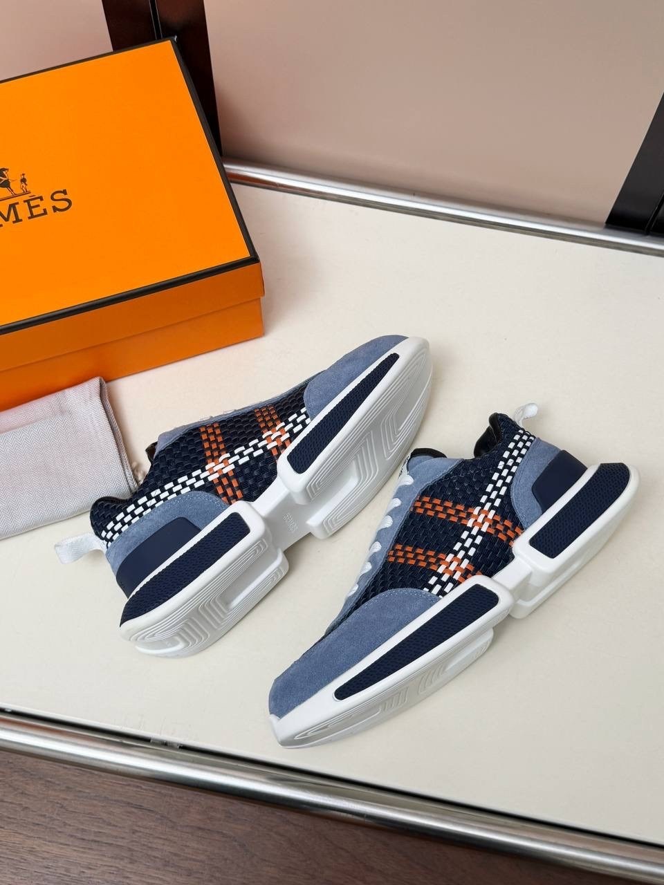 кроссовки hermes мужские,кроссовки hermes,кроссовки гермес мужские,мужской кроссовки,кроссовки hermes мужские оригинал