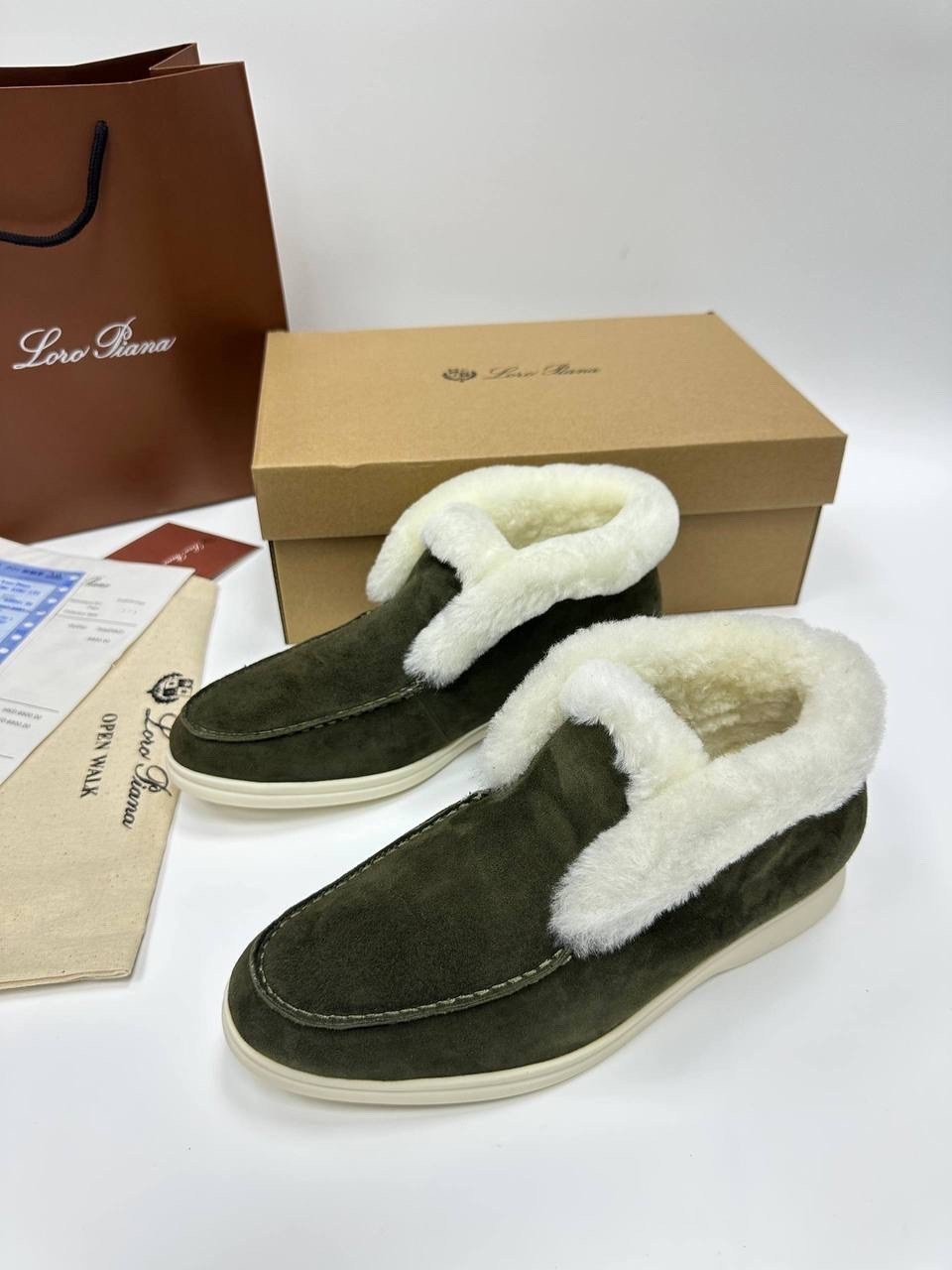 зимние замшевые ботинки loro piana open walk хаки с мехом,ботинки loro piana,лоферы loro piana,зимние ботинки loro piana open walk замшевые с мехом,лоферы зимние loro piana