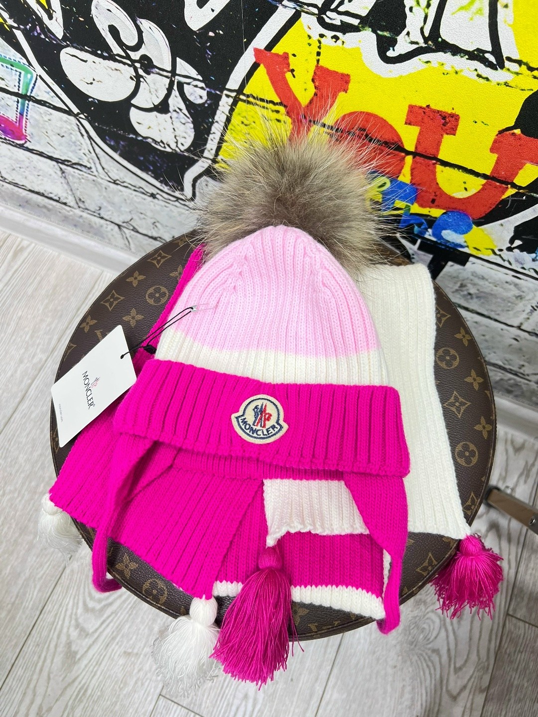 шапка moncler,шапка монклер детская,шапка зимняя монклер,шапка монклер,белая шапка монклер
