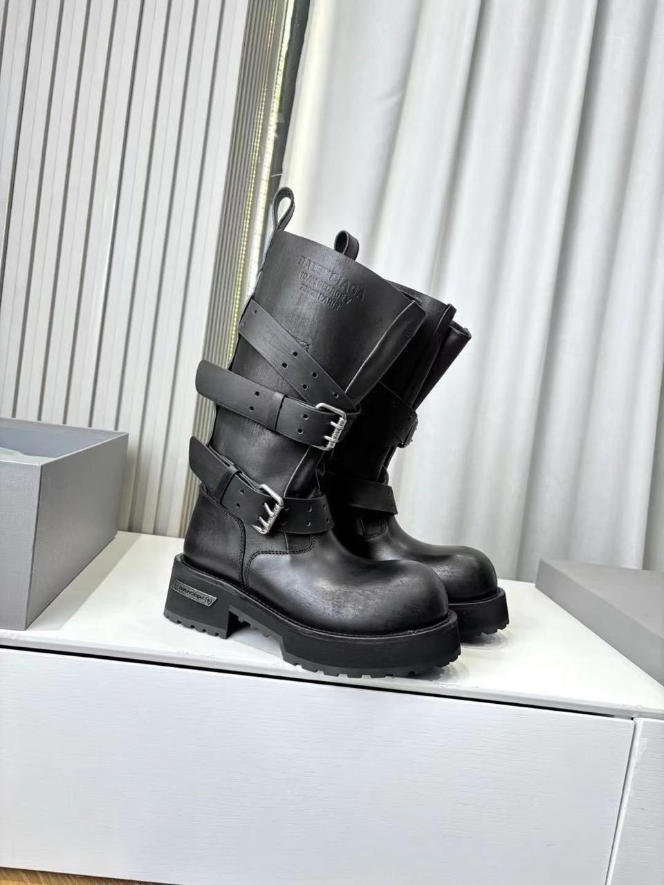 женские сапоги,сапоги высокие,balenciaga сапоги,,ботинки balenciaga