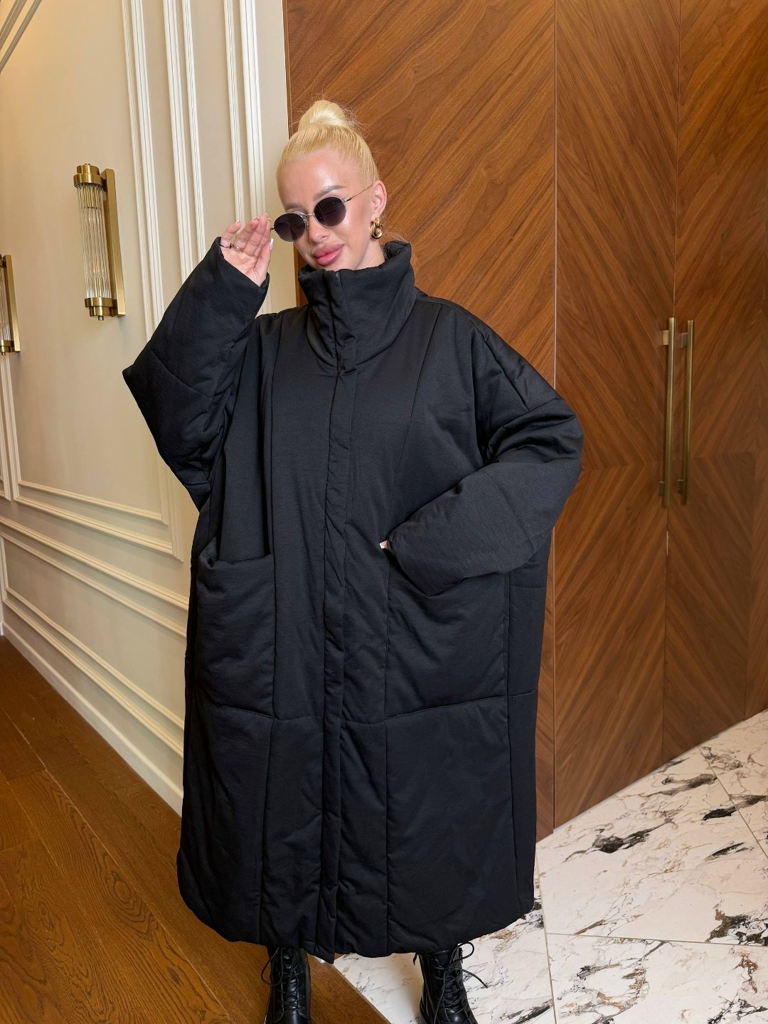 куртка демисезонная с капюшоном удлиненная oversize okxana utova brand,пуховики оверсайз,пуховик пальто,пуховик,пуховик демисезонный