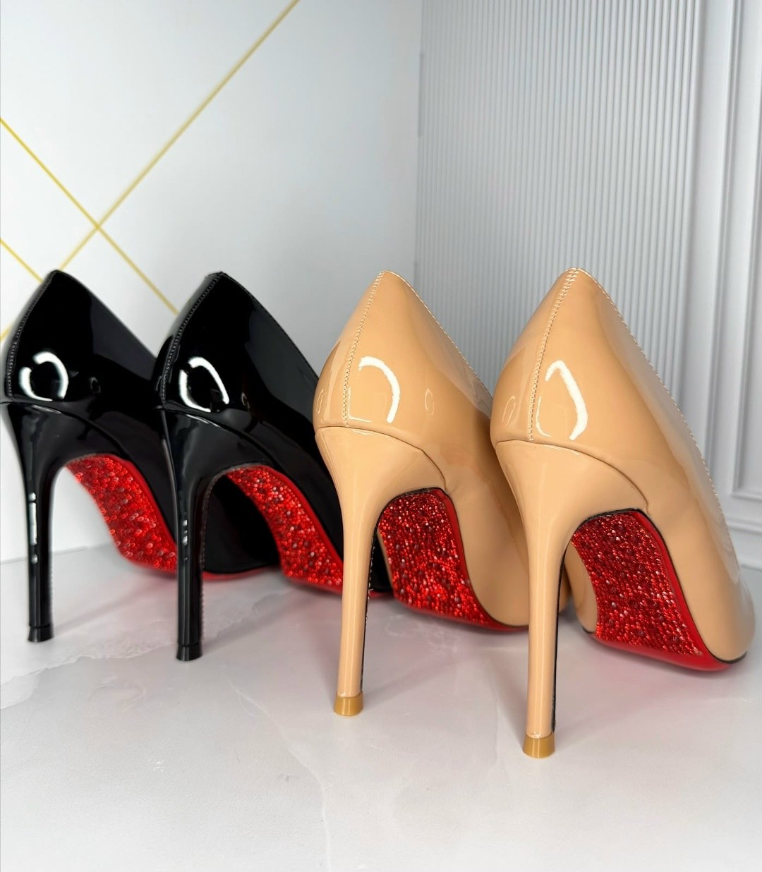 ,christian louboutin бежевые туфли из лакированной кожи,туфли christian louboutin,christian louboutin бежевые туфли из лакированной кожи so kate для женщин,женская