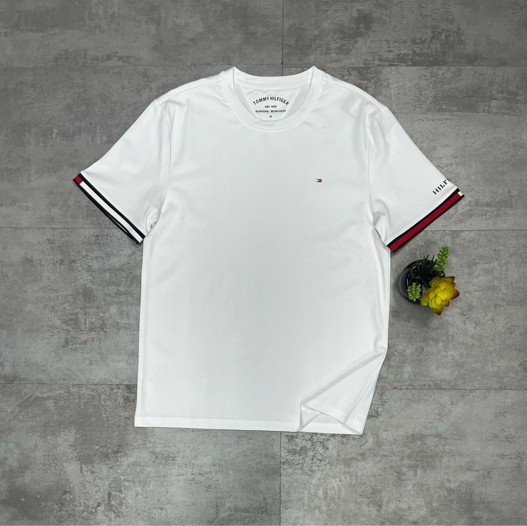 футболка томми хилфигер мужские mcmlxxxv,футболки tommy hilfiger,tommy hilfiger est 1985 футболка,рубашка томми хилфигер белая,томми хилфигер футболка