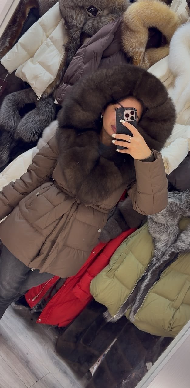 пуховики с натуральным мехом,пуховик женский с натуральным мехом,пуховики с мехом,пуховики женские,пуховик зимний женский