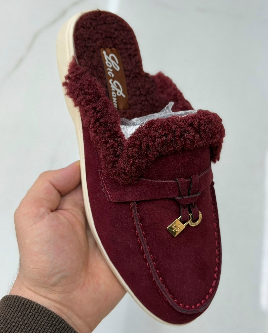 ,лоферы loro piana,женские лоферы loro piana,мюли с мехом, повседневные