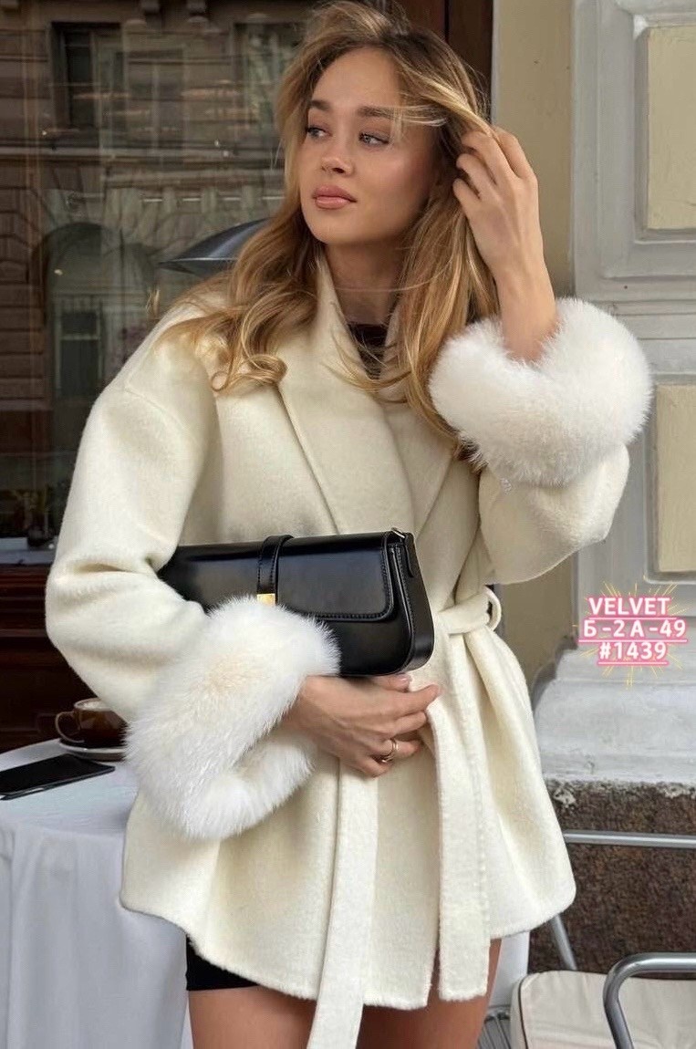 пальто с мехом,женское пальто с мехом,женское шерстяное пальто с меховыми манжетами из лисьего меха,женское кашемировое пальто с меховыми манжетами и воротником из лисьего меха,женское шерстяное пальт