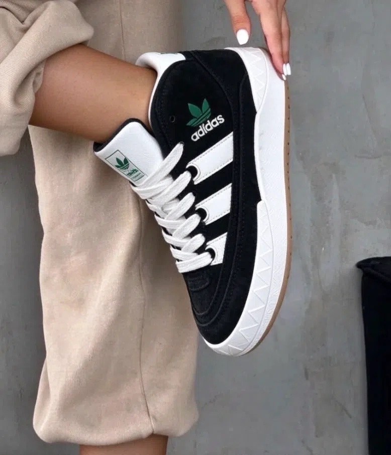 кроссовки adidas,,женские кроссовки,весенние кроссовки,кроссовки адидас