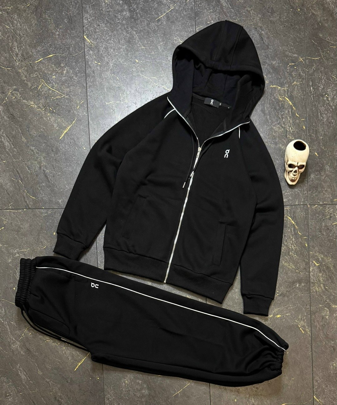 спортивный костюм brunello cucinelli,спортивный костюм мужской,костюм спортивный,спортивные костюмы для мужчин,спорт костюм