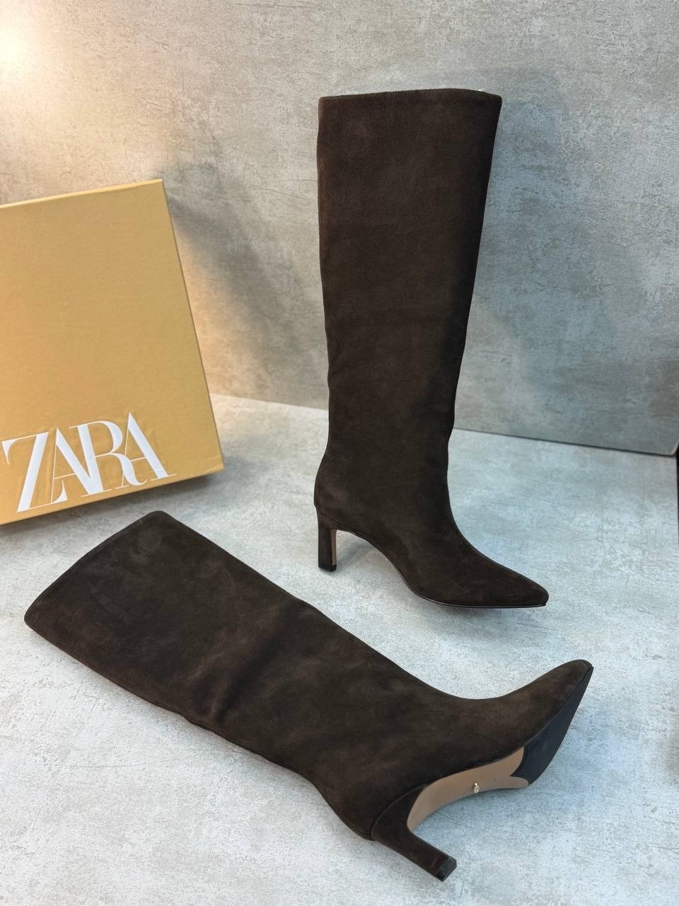 ,женские сапоги,сапоги zara,сапоги трубы на каблуке,высокие сапоги