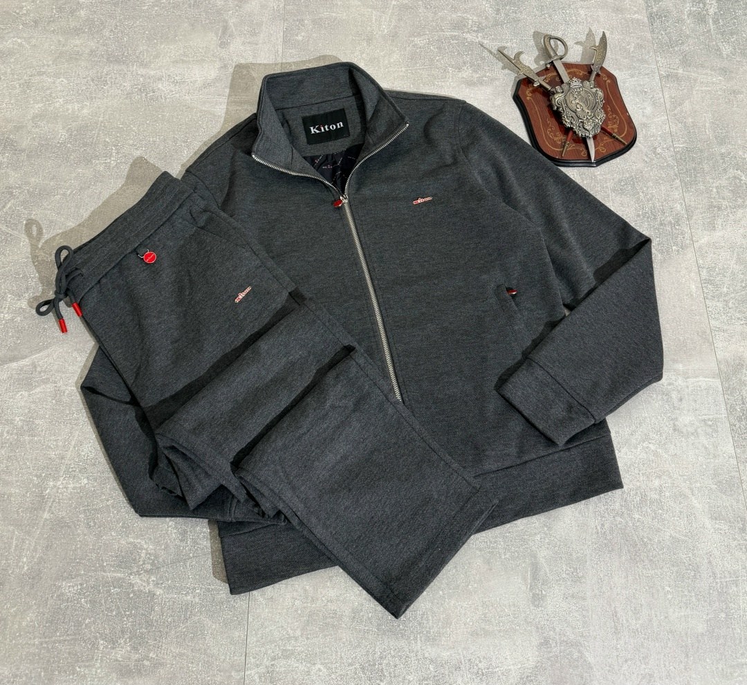 спортивный костюм kiton,kiton спортивный костюм kiton,костюм kiton,спортивный костюм kiton мужской,костюм мужской стильный kiton модель 112470
