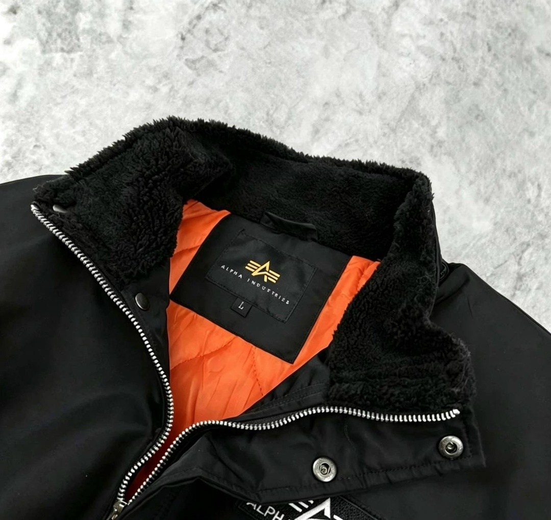 alpha industries зимняя куртка в черный,зимняя куртка alpha industries мужчины-куртки бомберы 45p hooded custom черный,куртка зимняя,мужская зимняя куртка,зимняя куртка alpha industries