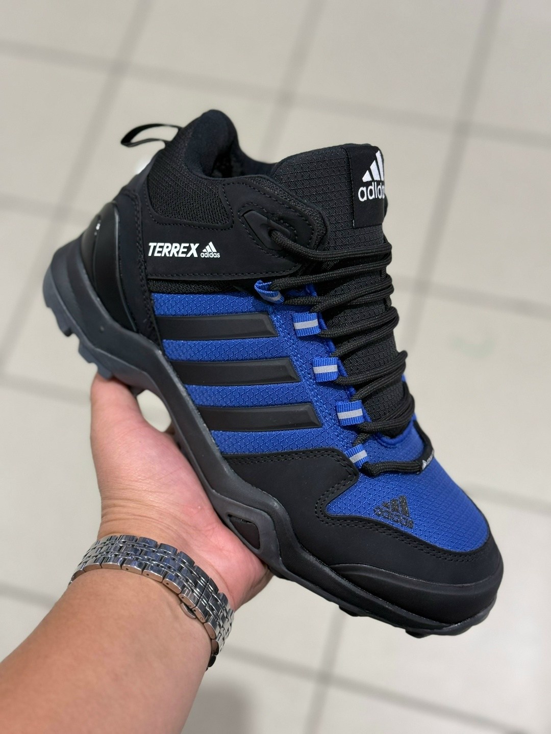 зимние ботинки adidas terrex winter,ботинки adidas terrex winter,кроссовки зимние adidas terrex black winter,кроссовки зимние adidas terrex,зимние ботинки adidas terrex swift r3