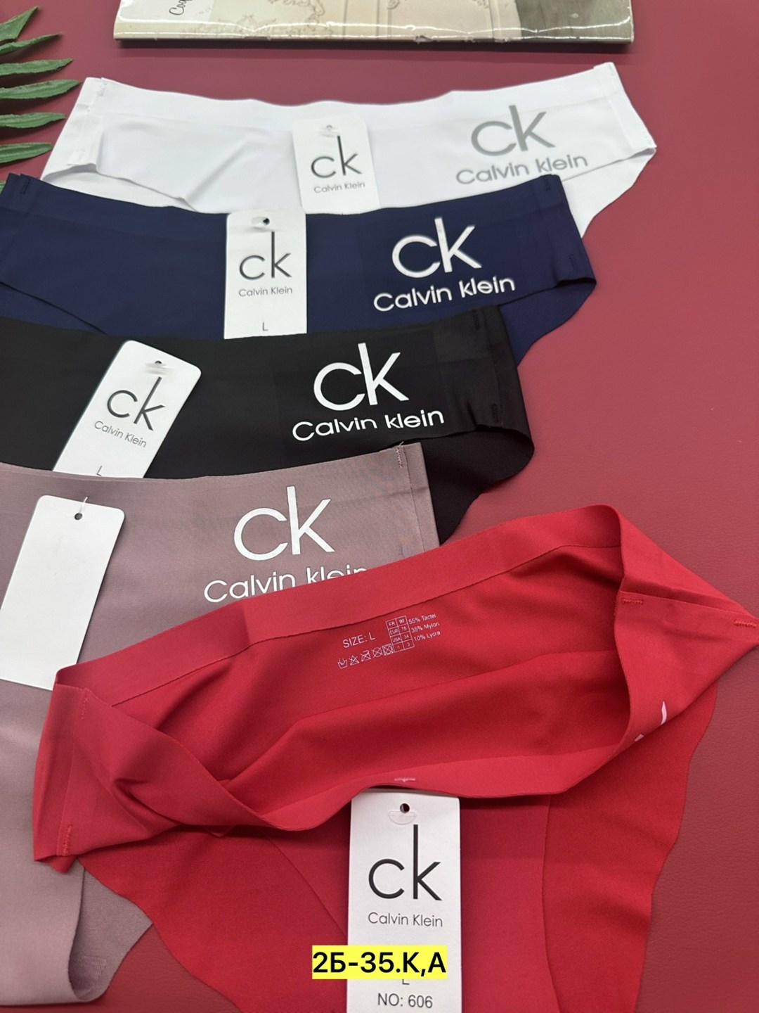 комплект трусов слипы calvin klein,трусы женские calvin klein,трусы женские calvin klein слипы,комплект трусов слипы calvin klein underwear,трусы для женщин