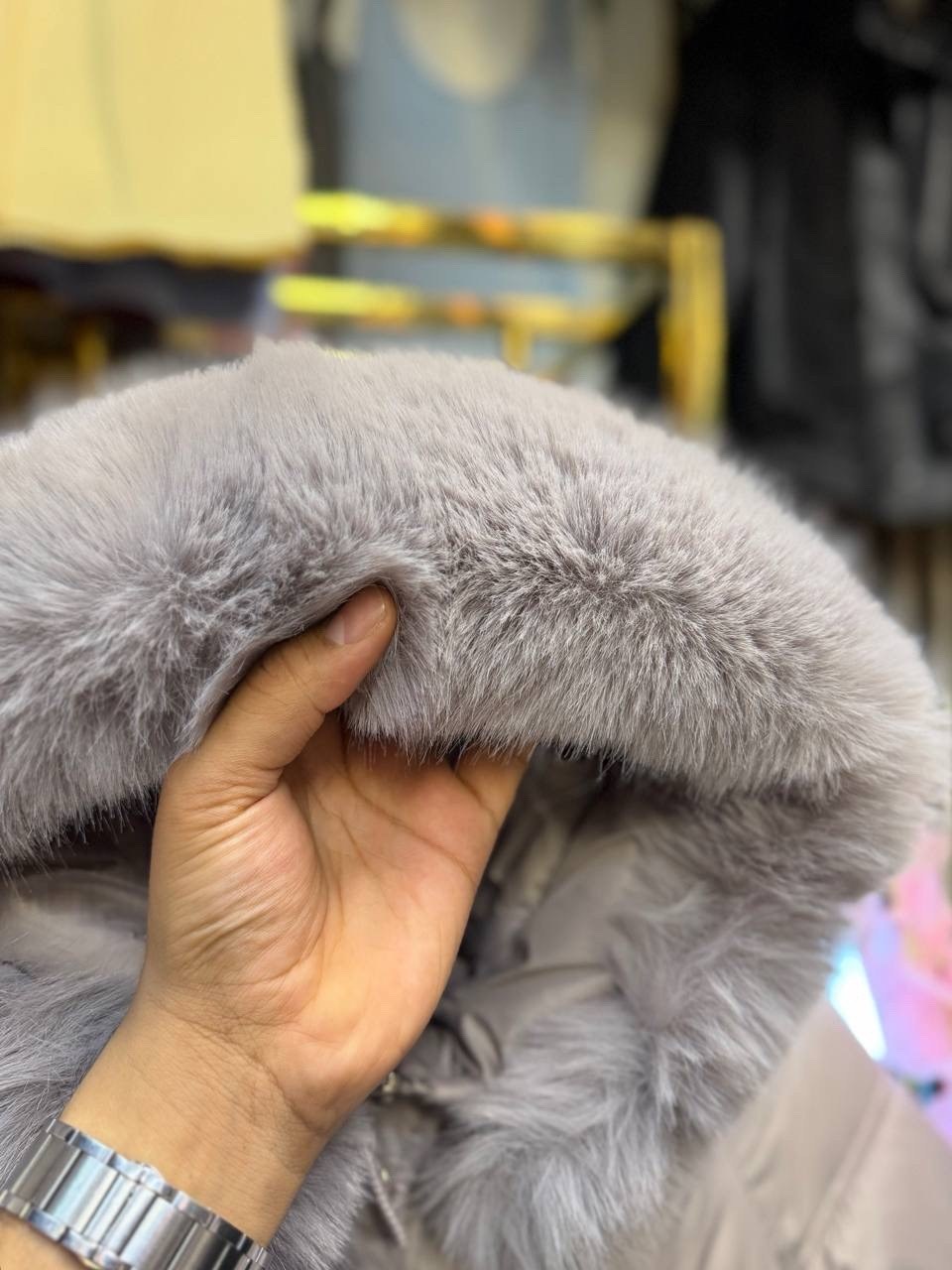 пуховик max mara,женский пуховик,пуховик с капюшоном,зимняя куртка женская,пуховик