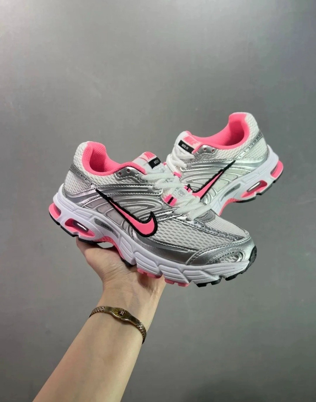кроссовки nike женские,кроссовки женские nike air max,кроссовки,женские кроссовки,женские кроссовки nike air zoom vomero 5
