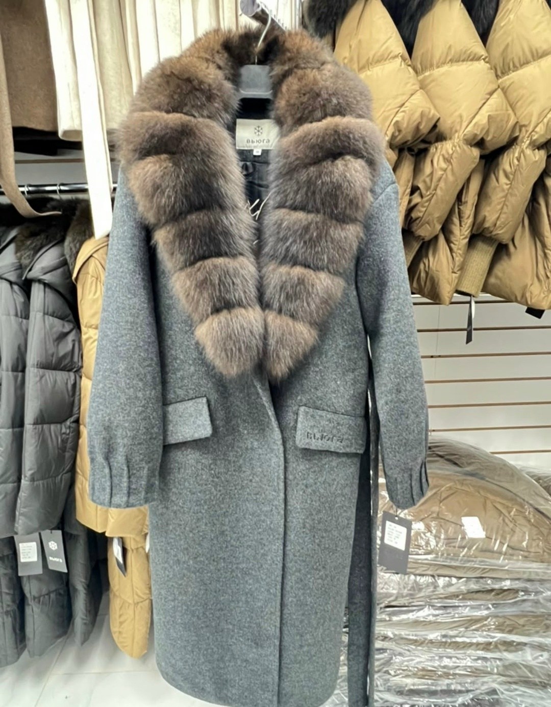 пальто кашемировое с мехом соболя,пальто зимнее женское,пальто с меховым воротником,пальто из натурального кашемира,пальто соболь