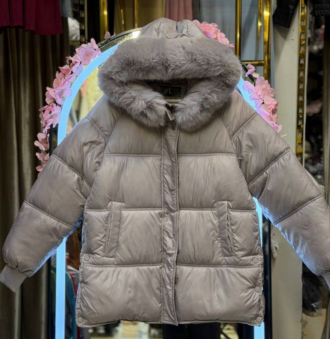 пуховик max mara,женский пуховик,пуховик с капюшоном,зимняя куртка женская,пуховик