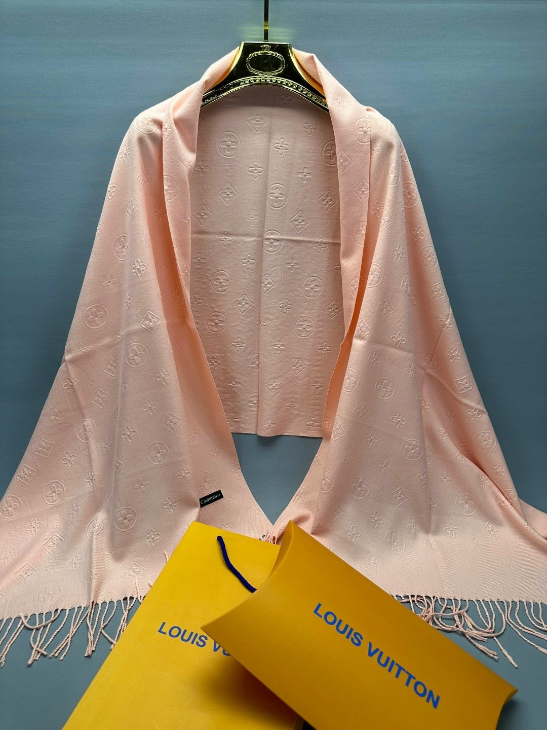 палантин louis vuitton,палантин/шарф louis vuitton теплый,палантин теплый,шарф louis vuitton,палантин кашемировый луи витон