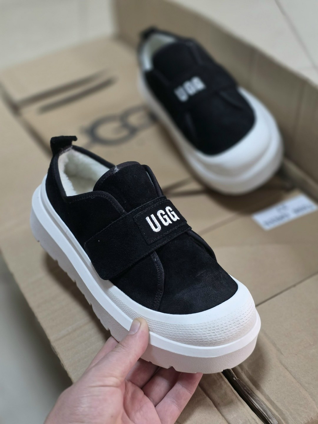 ,женская ,брендовые кеды ugg на толстой подошве с мехом,женские угги,кеды с мехом ugg lady's shoes 278842419