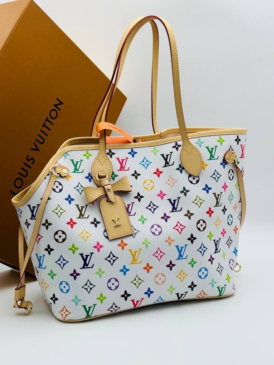 сумка louis vuitton,женская сумка louis vuitton,сумки луи виттон,луи виттон сумка женская,сумка тоут louis vuitton neverfull gm