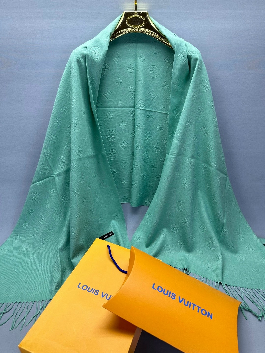 палантин louis vuitton,палантин/шарф louis vuitton теплый,палантин теплый,шарф louis vuitton,палантин кашемировый луи витон