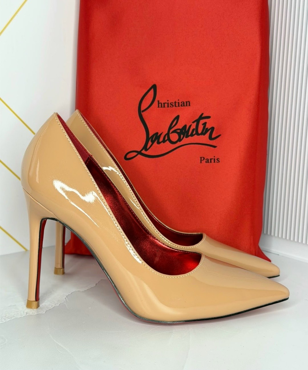 ,christian louboutin бежевые туфли из лакированной кожи,туфли christian louboutin,christian louboutin бежевые туфли из лакированной кожи so kate для женщин,женская