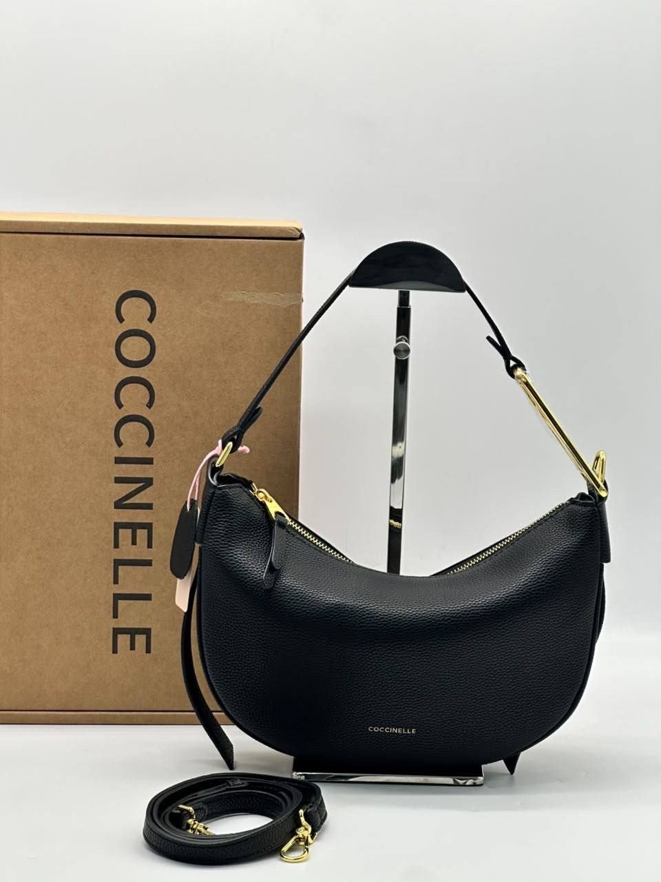сумка coccinelle,сумка женская coccinelle,coccinelle сумка на плечо priscilla черный,coccinelle черная кожаная сумка через плечо,coccinelle priscilla сумка