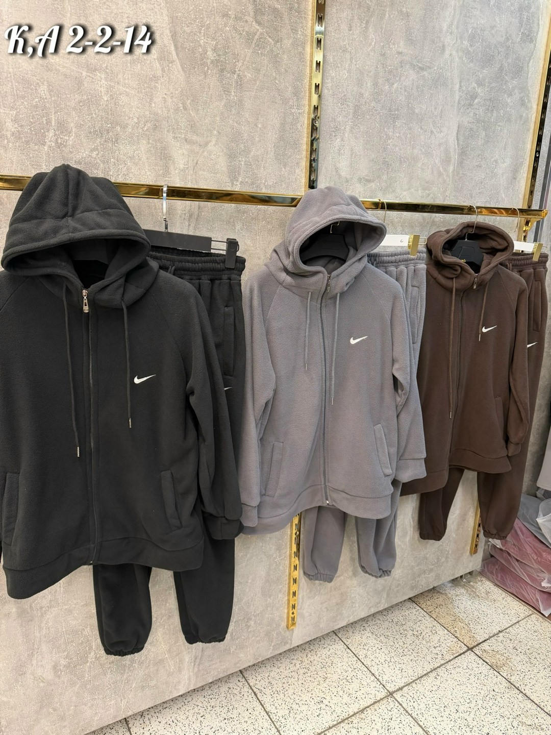 спортивный костюм nike,спортивный костюм на флисе nike,костюмы nike на флисе,костюм спортивный мужской nike,флисовый спортивный костюм nike