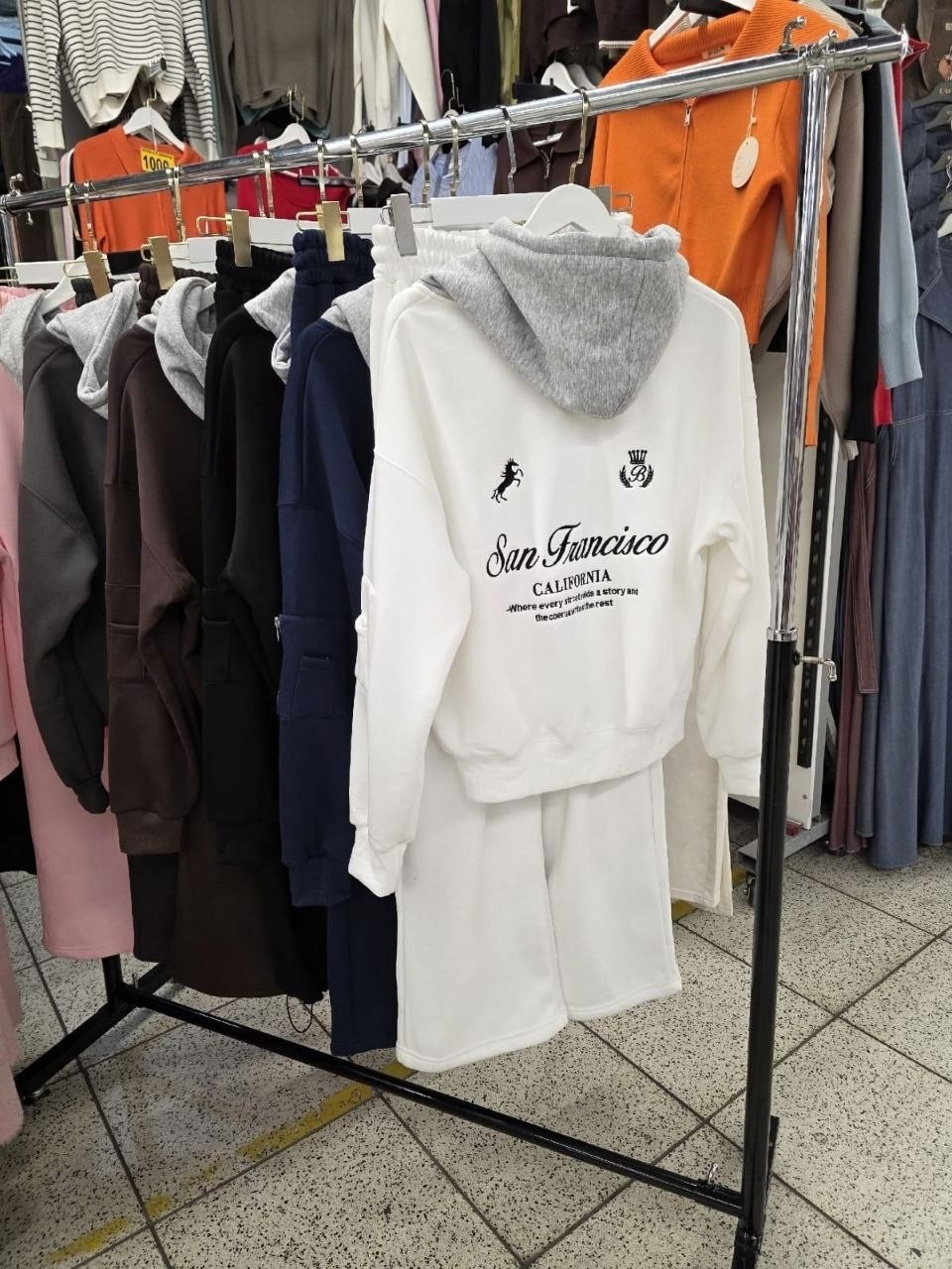 спортивный костюм женский,спортивный костюм,женский костюм,костюм на флисе,спортивные костюмы на флисе