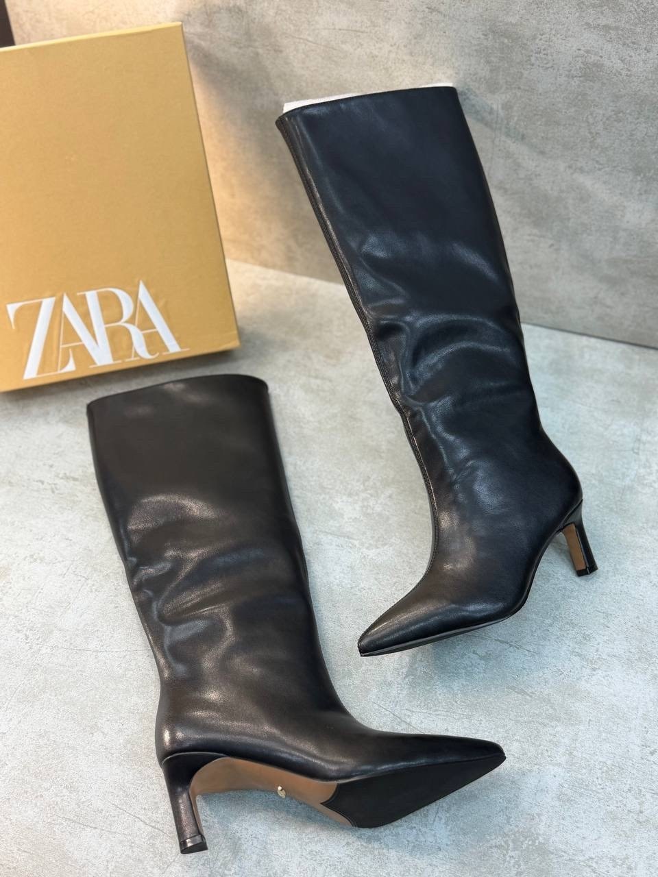 ,женские сапоги,сапоги zara,сапоги трубы на каблуке,высокие сапоги