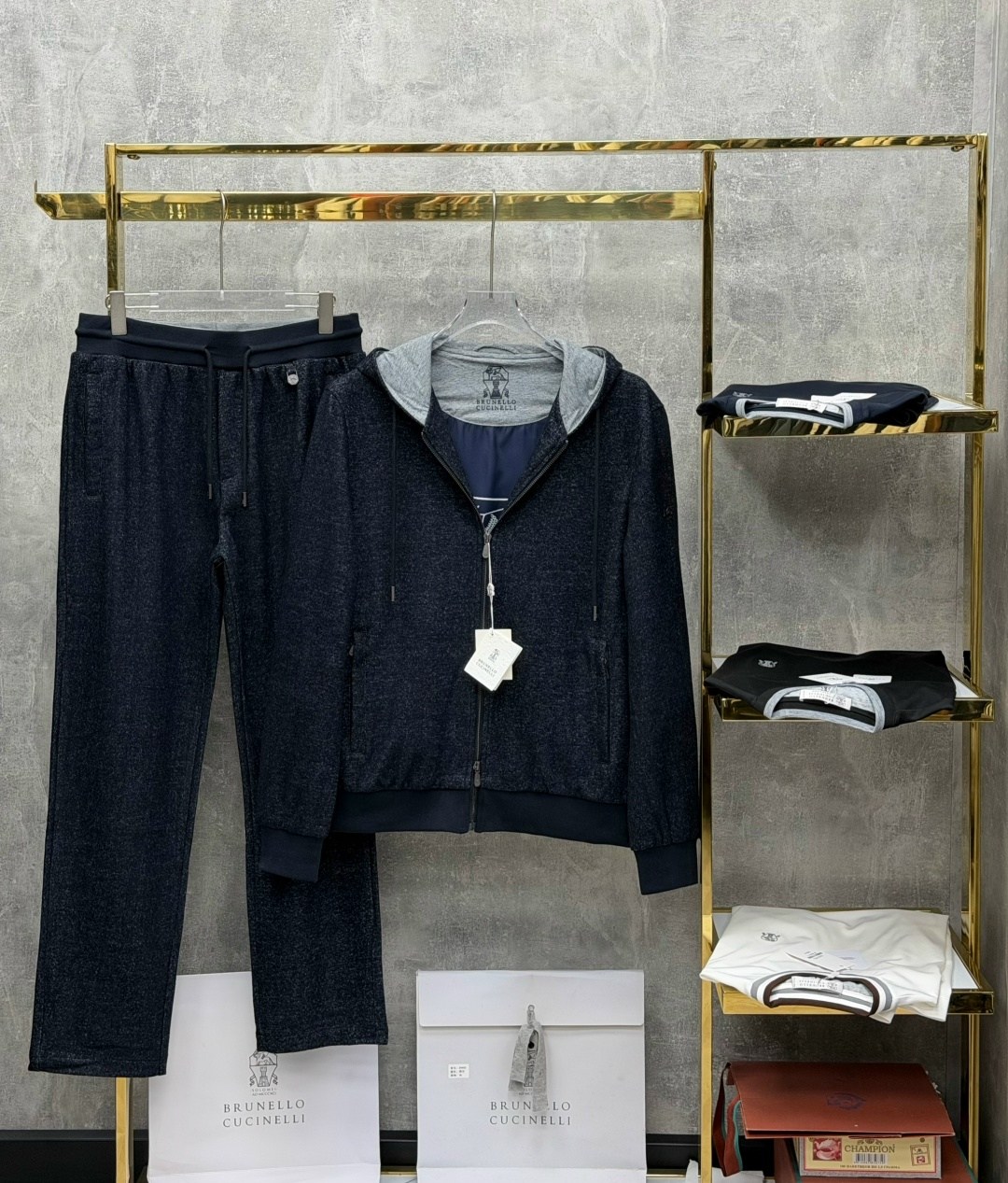 спортивный костюм brunello cucinelli,спортивный костюм stefano ricci,костюм brunello cucinelli,спортивный костюм stefano ricci bm7375977,спортивный костюм мужской