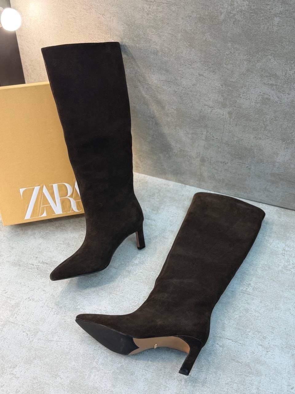 ,женские сапоги,сапоги zara,сапоги трубы на каблуке,высокие сапоги