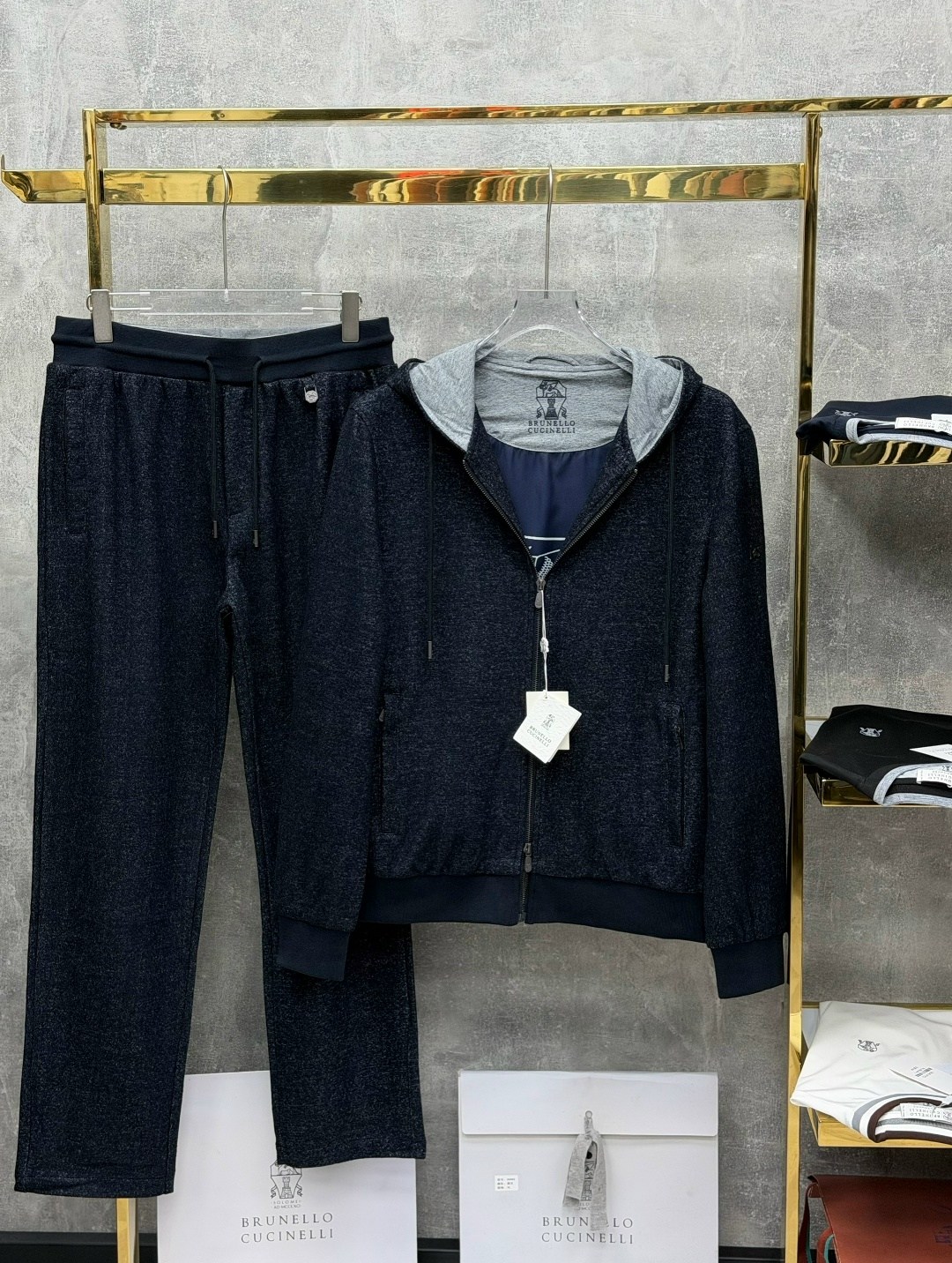 спортивный костюм brunello cucinelli,спортивный костюм stefano ricci,костюм brunello cucinelli,спортивный костюм stefano ricci bm7375977,спортивный костюм мужской