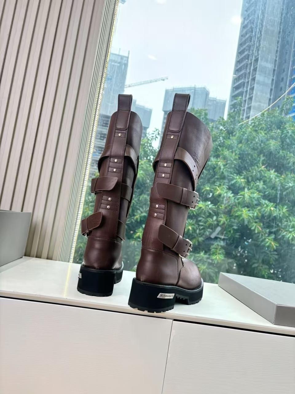 сапоги высокие,женские сапоги,,balenciaga сапоги,высокие ботинки