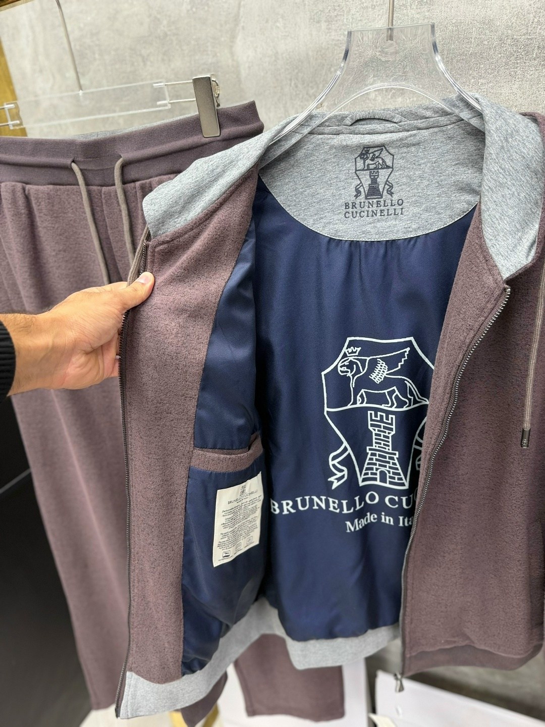 спортивный костюм brunello cucinelli,спортивный костюм loro piana,спортивный костюм stefano ricci,костюм brunello cucinelli,loro piana костюм