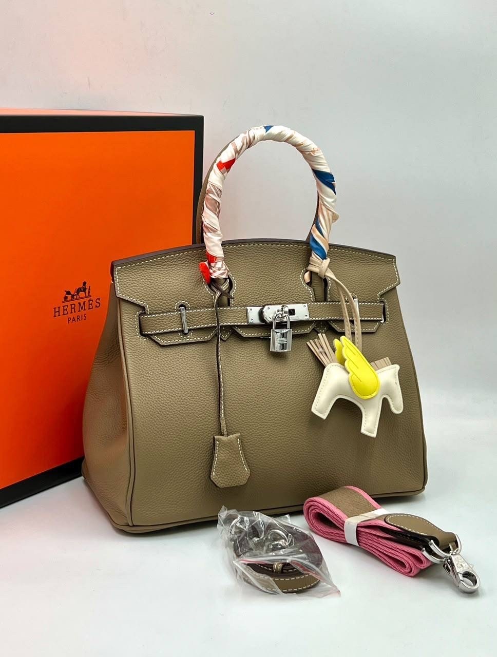 сумка hermes,hermes женская сумка,hermes сумка birkin,сумка гермес,hermes сумка на плечо