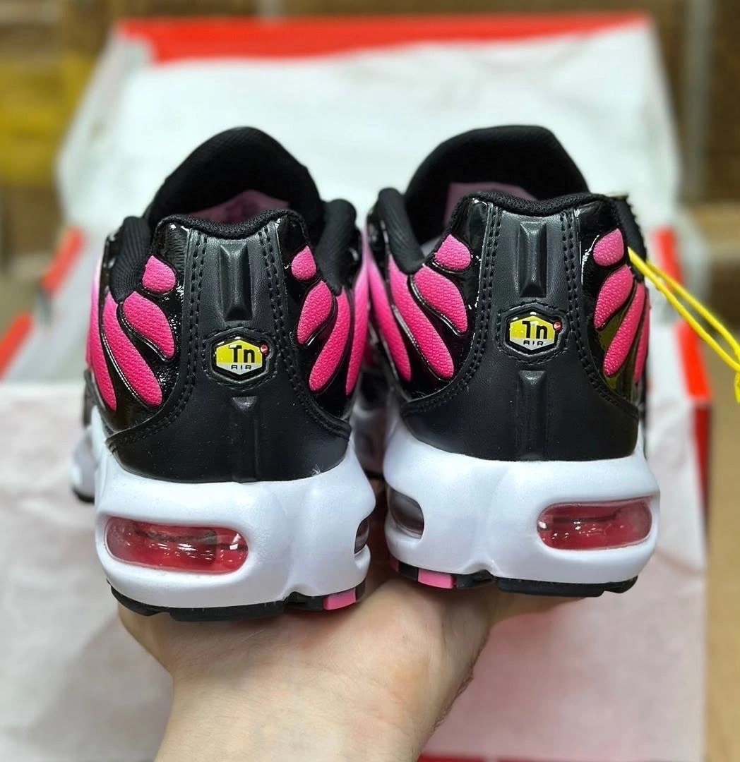 кроссовки nike tn air max plus,nike air max plus tn,кроссовки,кроссовки nike air max plus,кроссовки женские air max tn plus найк